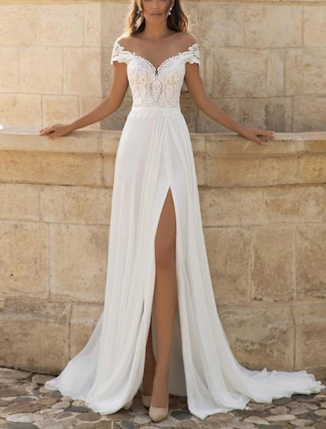 Buyishang Wedding Dresses A-Line V Neck Short Sleeve Court Train Lace Bridal Gowns With Split Front